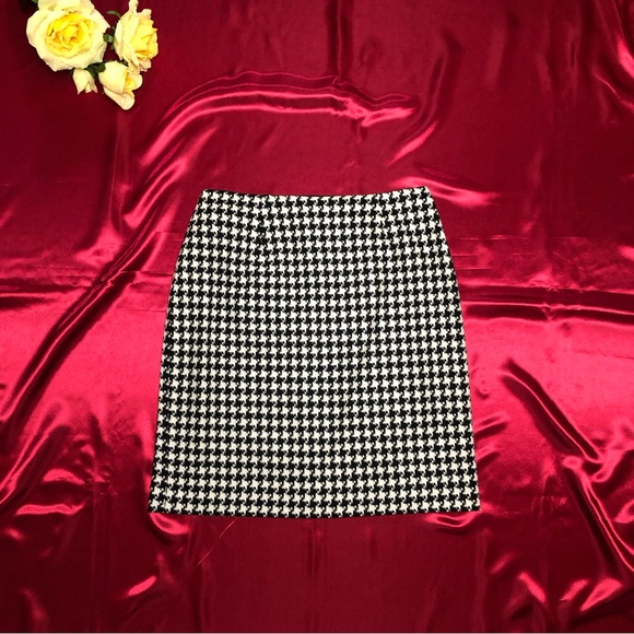 Casual Corner Annex Petite Women Tweed Suit Set/Black & White - Picture 8 of 16